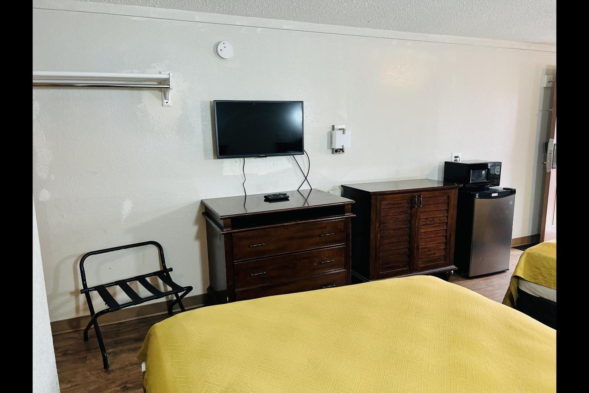 Cozy Garden Inn By Oyo Hwy 40 Richmond Kültér fotó